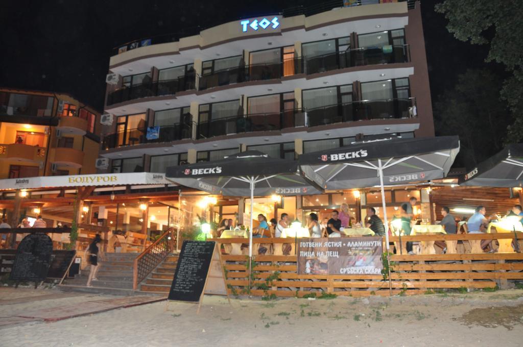 Family Hotel Teos Kiten  Exterior photo